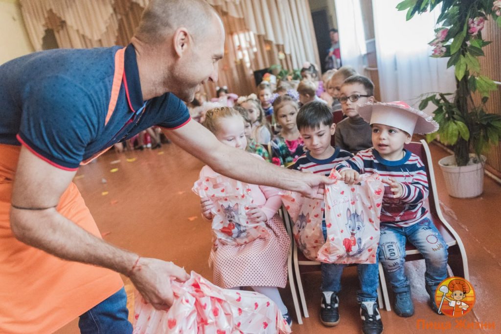 Пища жизни детям Донбасса